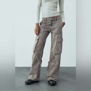 ZARA MID-RISE TRF CARGO JEANS